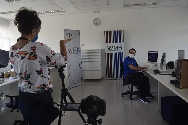 Ofis ve ekip çalışması — temsili fotoğraf