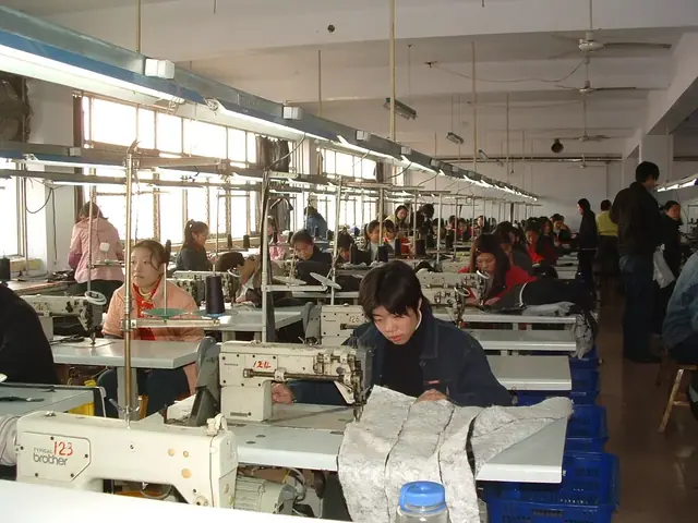 Üretim ve operasyon ortamı — temsili fotoğraf