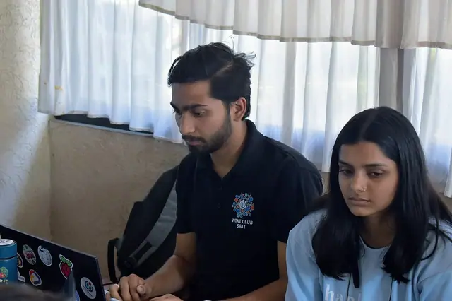 Ofis ve ekip çalışması — temsili fotoğraf