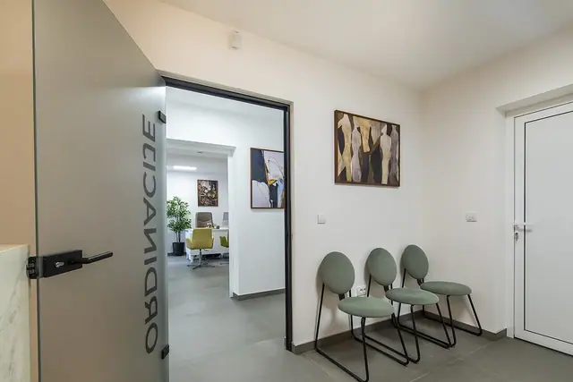 Ofis ve ekip çalışması — temsili fotoğraf