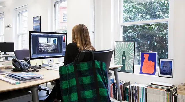 Ofis ve ekip çalışması — temsili fotoğraf