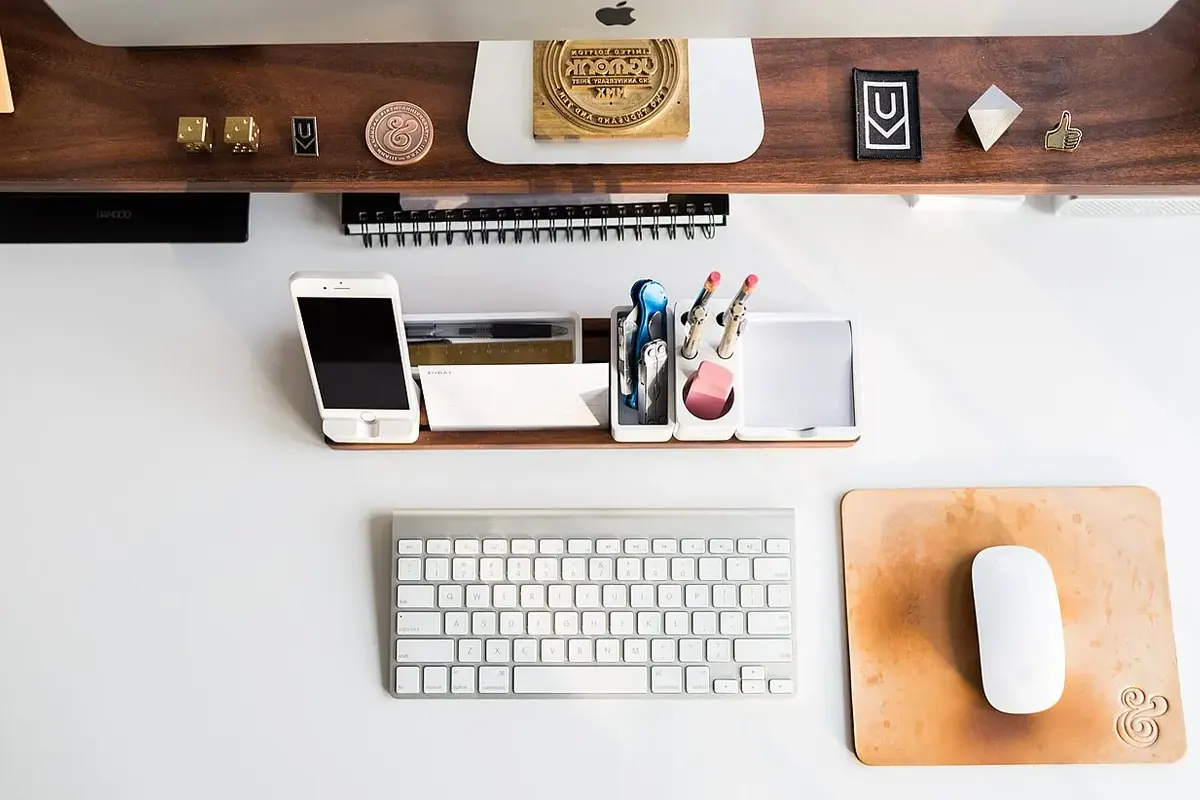 Ofis ve toplantı alanı — temsili fotoğraf