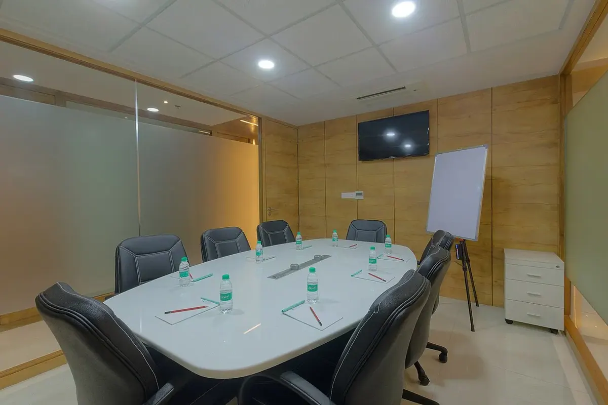 Ofis ve toplantı alanı — temsili fotoğraf