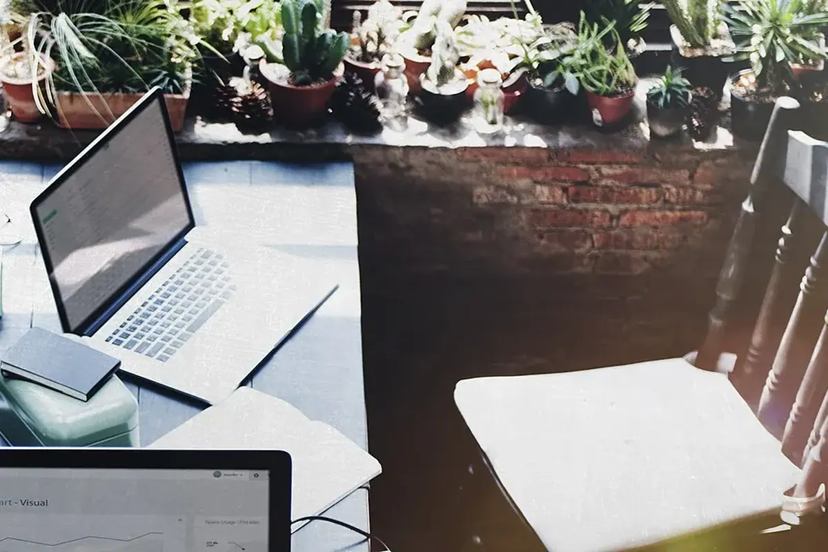 Ofis ve toplantı alanı — temsili fotoğraf