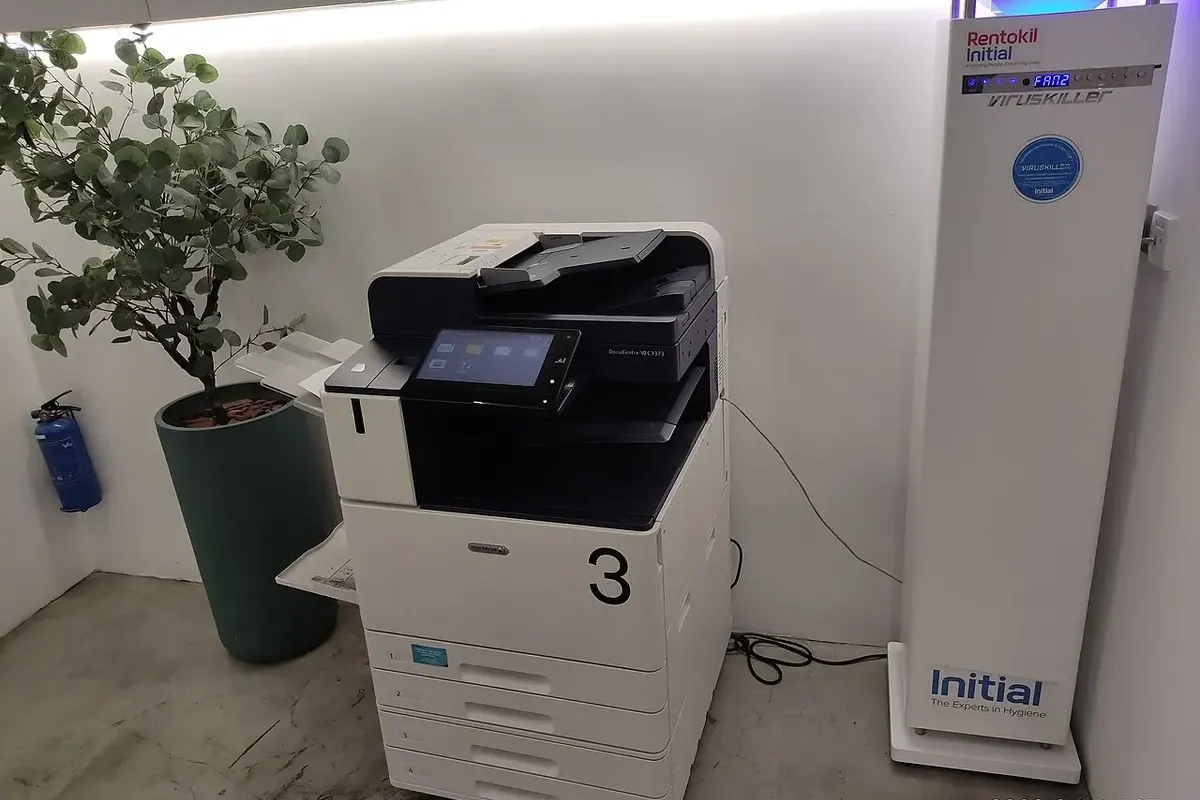 Ofis ve toplantı alanı — temsili fotoğraf