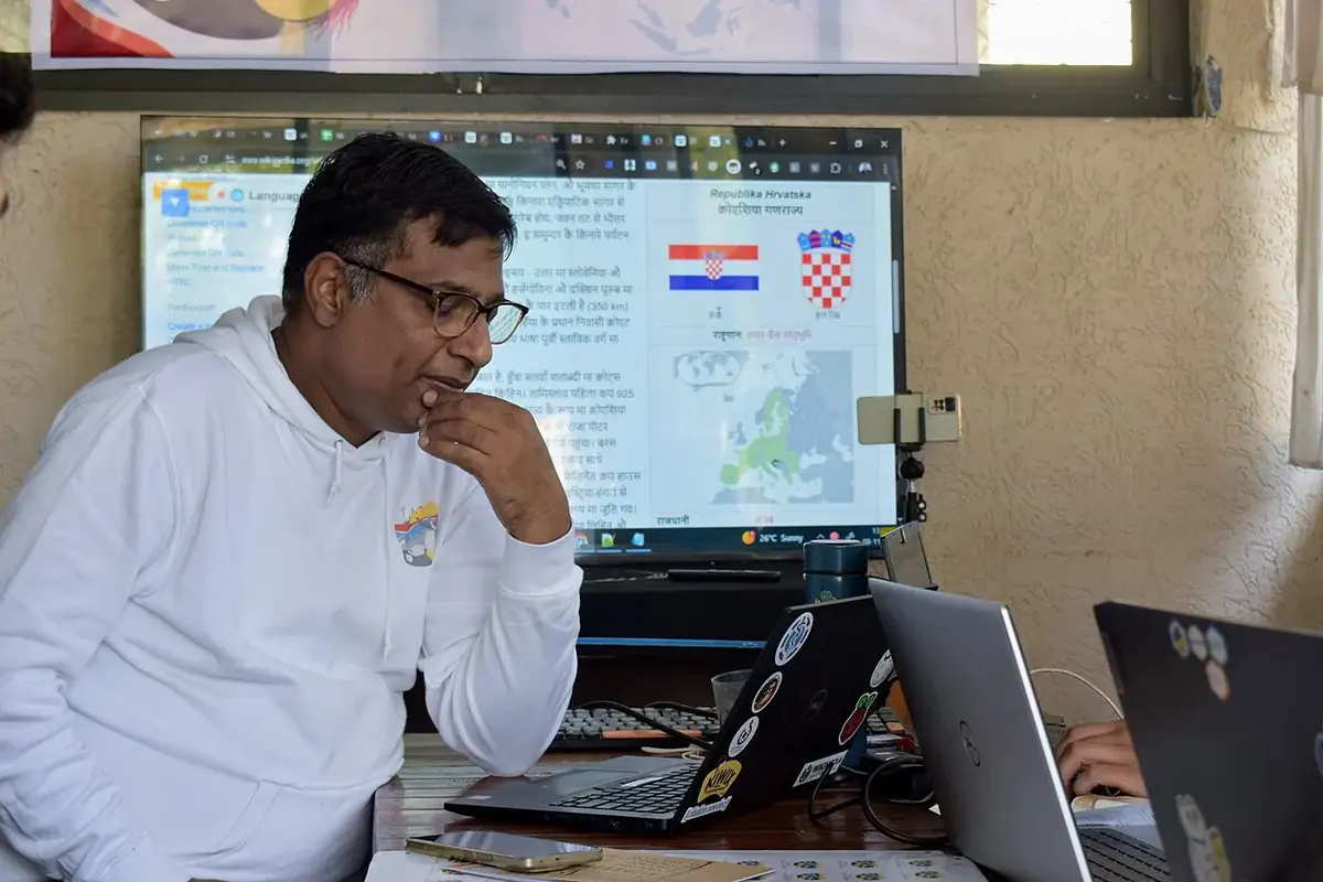 Ofis ve toplantı alanı — temsili fotoğraf