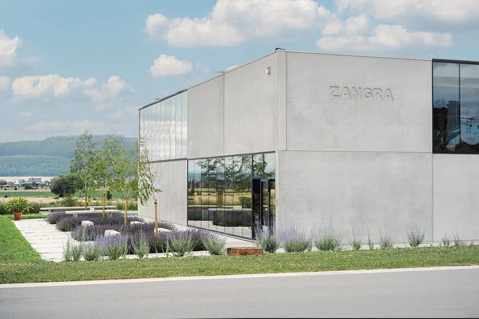 Zangra office beauraing.jpg