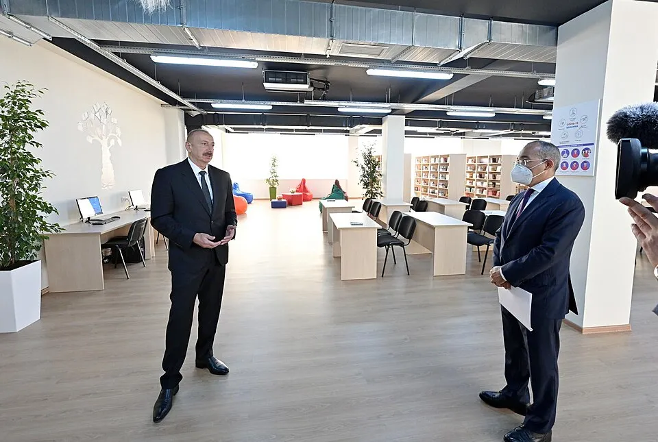 Ofis ve ortak çalışma ortamından bir görünüm
