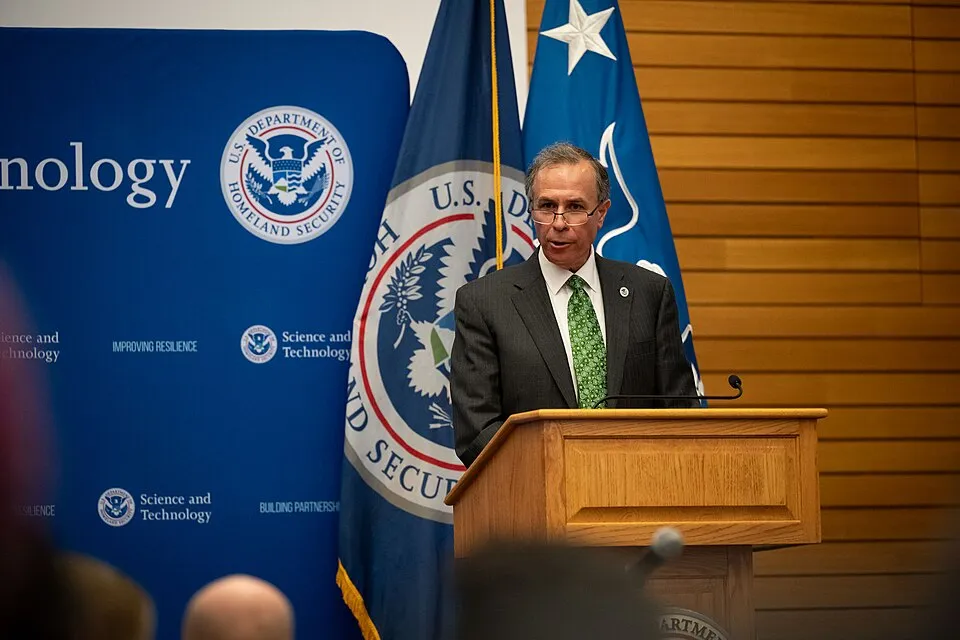 DHS Secretary Alejandro Mayorkas Gives Remarks at Science and Technology Office Opening (53172879192).jpg