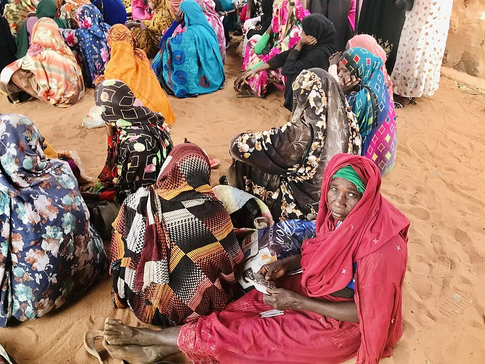 IDPs in food distribution center in North Darfur.jpg