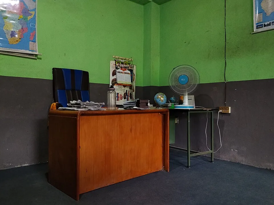 Ofis ve ortak çalışma ortamından bir görünüm