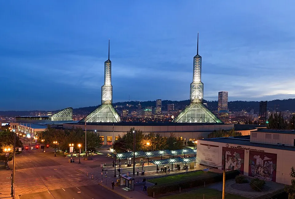 Oregon Convention Center Dusk 1 (edit).jpg