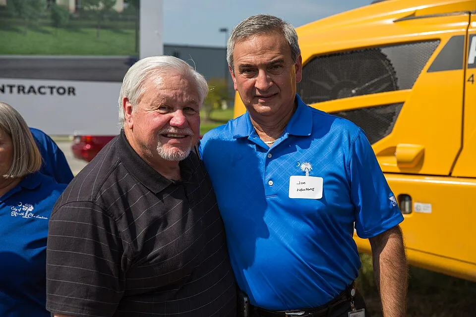 Lineage Logistics groundbreaking (14720231516).jpg