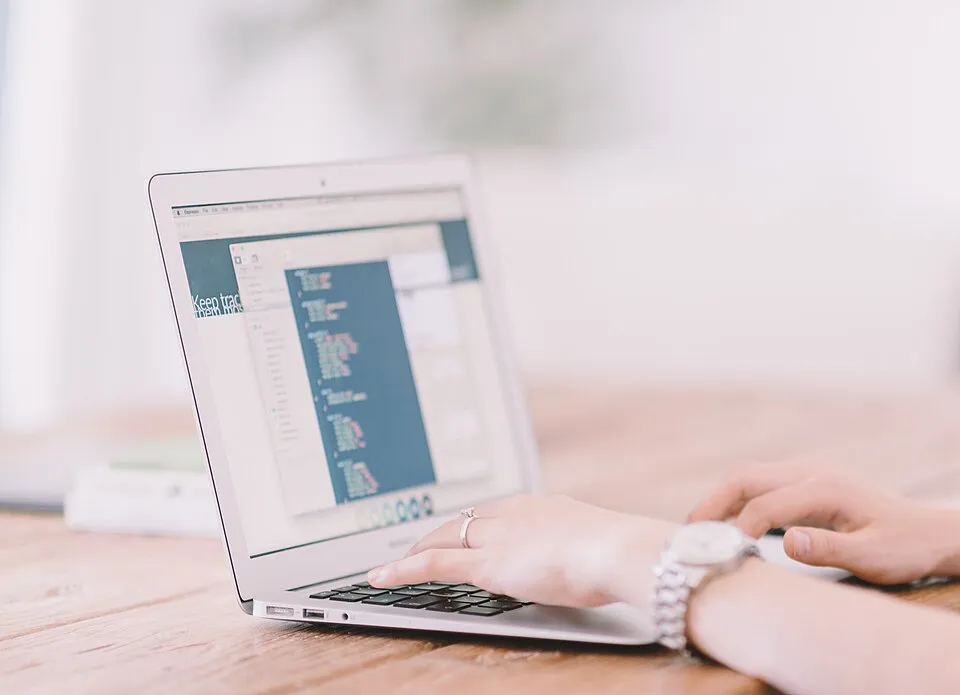 Programmer at work (Unsplash).jpg