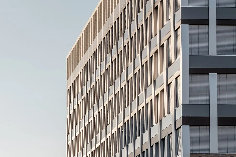 Facade in Geneva (Unsplash).jpg