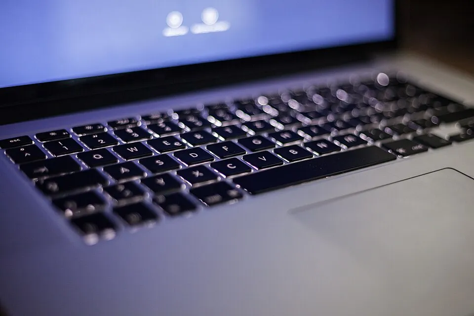 Backlit laptop keyboard (Unsplash).jpg