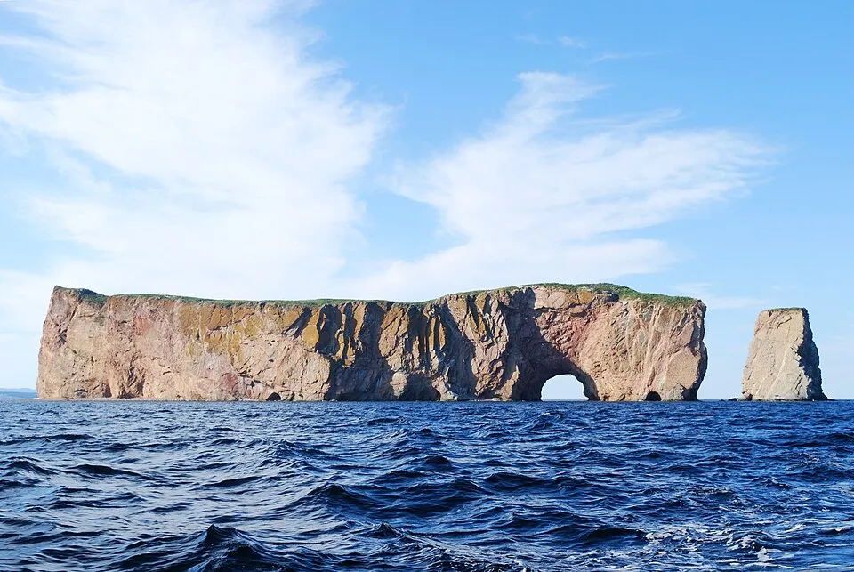 Rocher Percé – Percé, QC – (2018-07-19).jpg