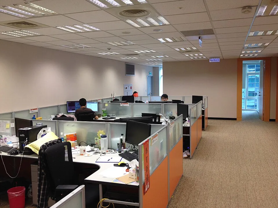 Ofis ve ortak çalışma ortamından bir görünüm