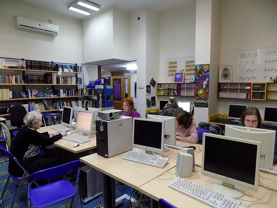 Teknoloji ve bilgisayar çalışma ortamından bir görünüm