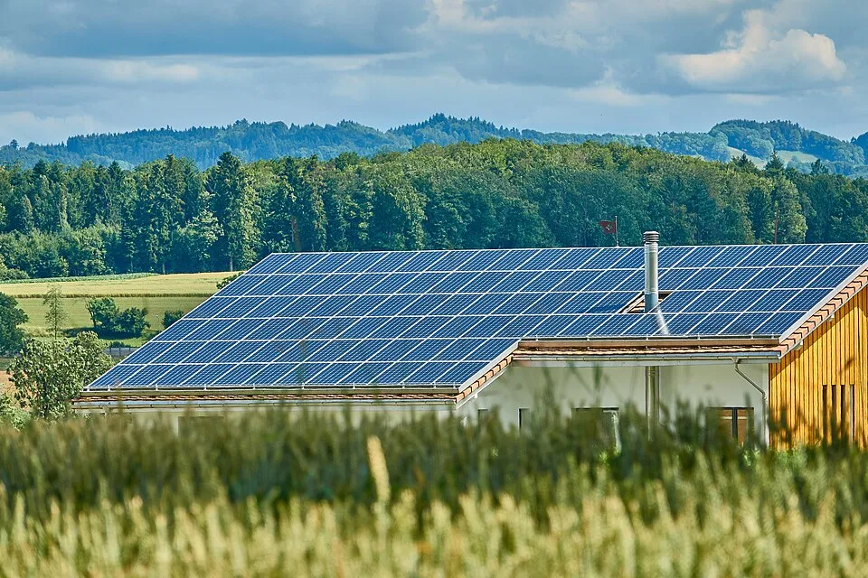 Solar Energy Roof Solar Power Generation 2666770 CC0.jpg